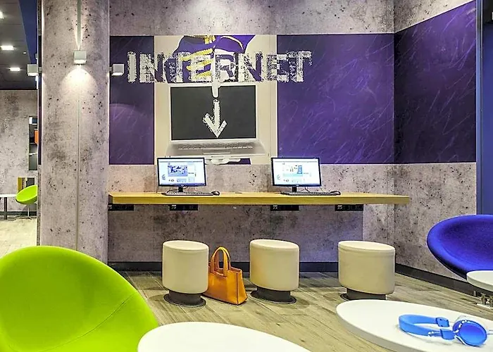 Ibis Budget Ost Hotel 2*